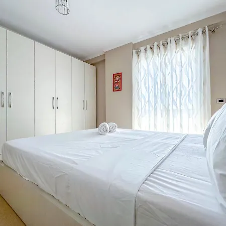 The Comfort Place - 2br, New & Fully Furnished *
