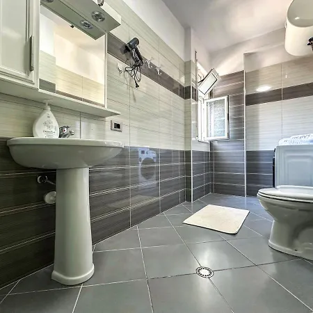 The Comfort Place - 2br, New & Fully Furnished Durrës