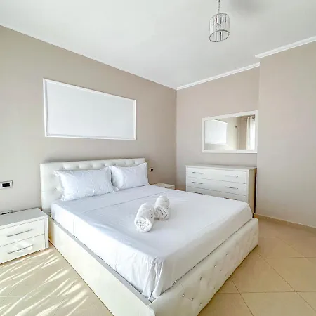 The Comfort Place - 2br, New & Fully Furnished * Durrës